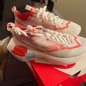 Nike vista lite SE never worn